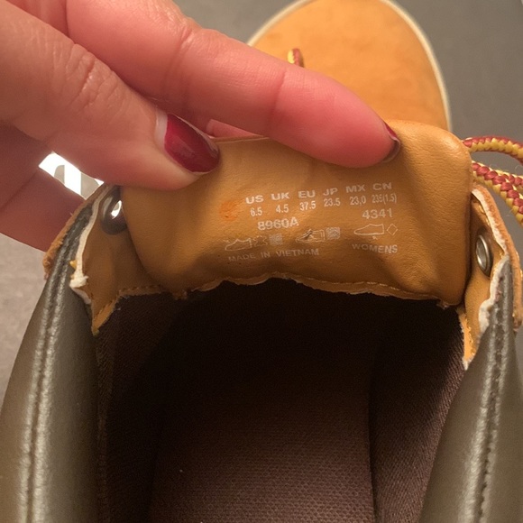 Timberland plain toe women’s boots - Picture 4 of 7